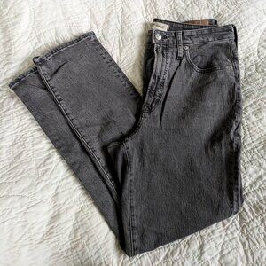 Madewell The Curvy Perfect Vintage Jean 30T 30 tall black rinse faded black